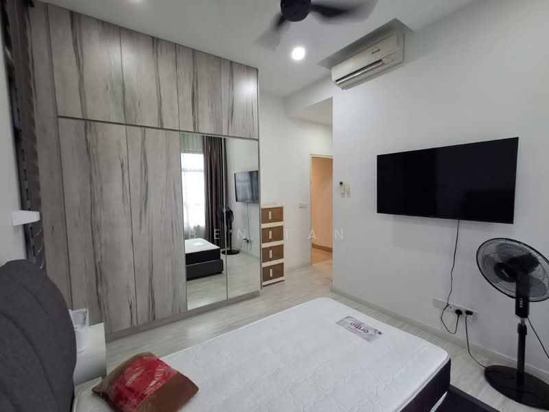 Kondominium untuk Dijual di Lakeville Residence - Ben Tan - Bedroom - PropertyGuru.com.my