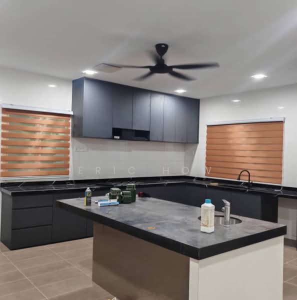 2.5-storey Terraced House for Rent in Bandar Puteri Puchong (Puchong) - Eric How - Kitchen - PropertyGuru.com.my