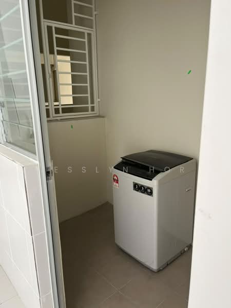 Condominium for Rent at Residensi Sateria - Jesslyn Hor - Balcony - PropertyGuru.com.my