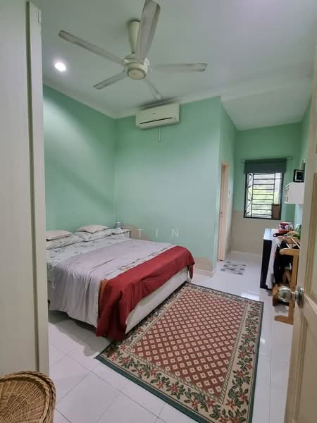 Bungalow for Sale in Sepang (Selangor) - Fatin . - Bedroom - PropertyGuru.com.my