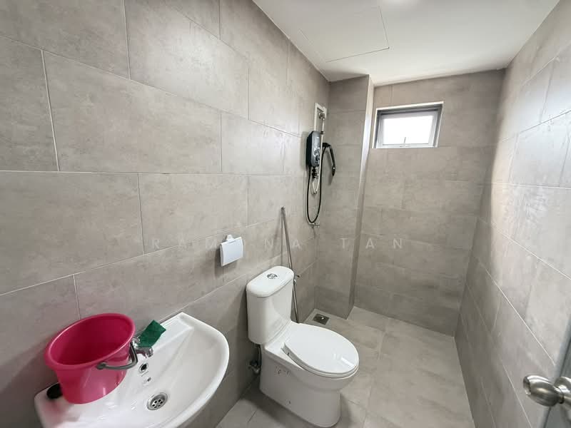 Pangsapuri untuk Disewa di Shang Height Residence @ Melaka City - Ramona Tan - Bathroom - PropertyGuru.com.my