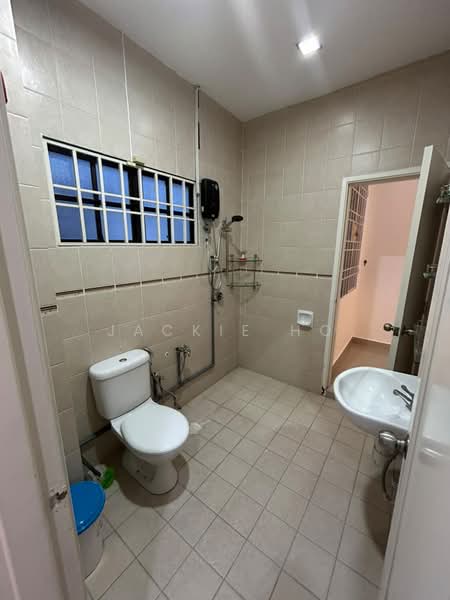 Rumah Teres 2-Tingkat untuk Dijual di Puchong (Selangor) - Jackie Ho - Bathroom - PropertyGuru.com.my