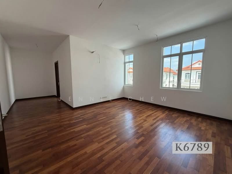 Rumah Berkembar untuk Dijual di Setia Eco Park (Setia Alam) - Jennie Chew - Living Room - PropertyGuru.com.my