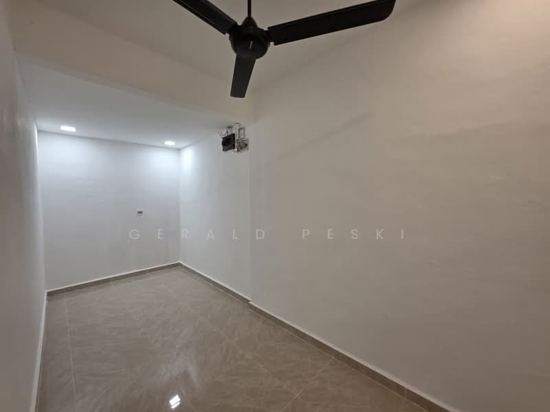 Semi-Detached House for Sale in Taman Lobak (Kulim) - Gerald Peski - Interior - PropertyGuru.com.my