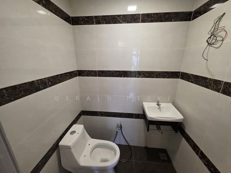 Semi-Detached House for Sale in Taman Lobak (Kulim) - Gerald Peski - PropertyGuru.com.my