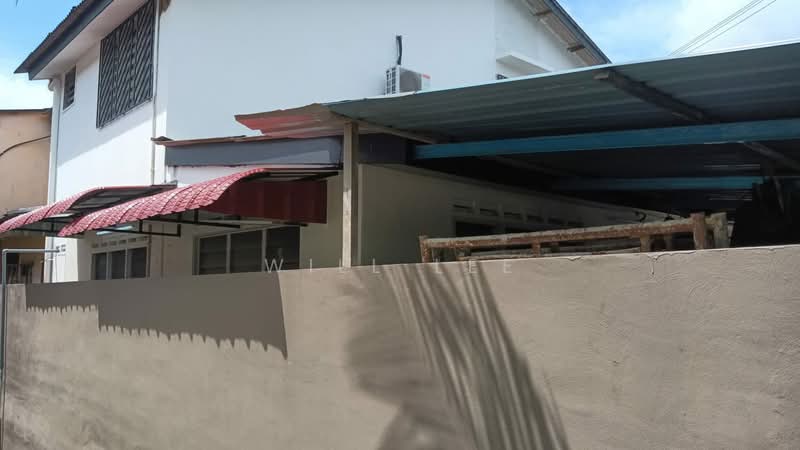 Rumah Teres 2 Tingkat untuk Dijual di Taman Johor Jaya (Johor Bahru) - Will Lee - Exterior - PropertyGuru.com.my