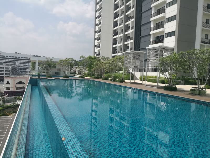 Kedai untuk Disewa di Pusat Perdagangan Seri Kembangan (Seri Kembangan) - Ron Liew - Exterior - PropertyGuru.com.my
