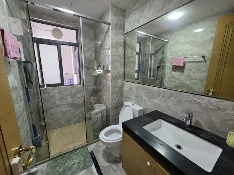Service Residence for Sale at R&F Princess Cove Phase 1 - Bosco Eng - Bathroom - PropertyGuru.com.my