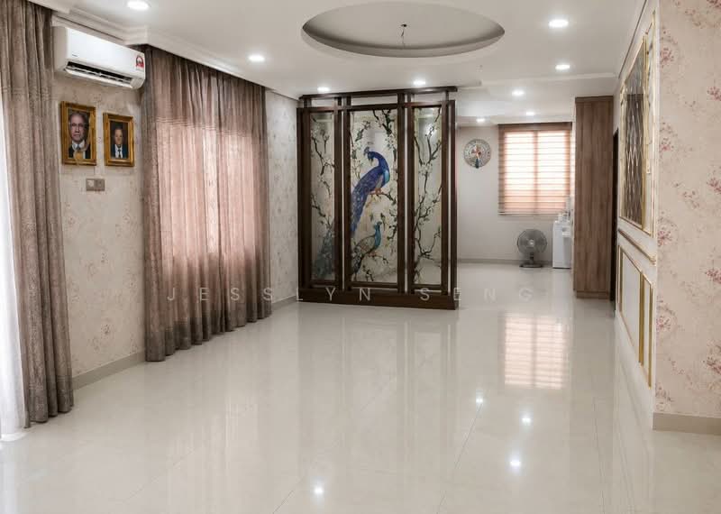 Bungalow for Rent in Taman Aman Perdana (Kapar) - Jesslyn Seng - Living Room - PropertyGuru.com.my