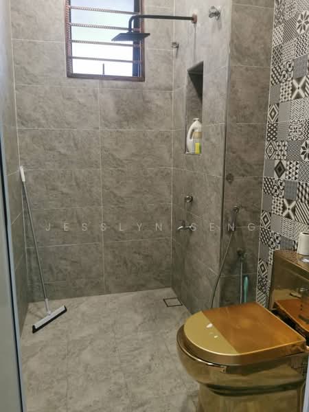 Bungalow for Rent in Taman Aman Perdana (Kapar) - Jesslyn Seng - Bathroom - PropertyGuru.com.my