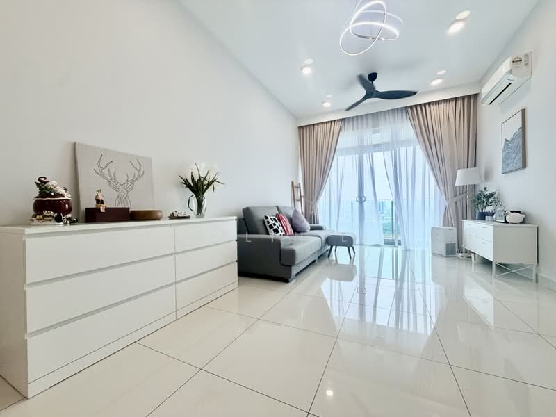 Condominium for Sale at D'Suites Akasia Horizon @ Horizon Hills - Jacelyn Lim - Living Room - PropertyGuru.com.my