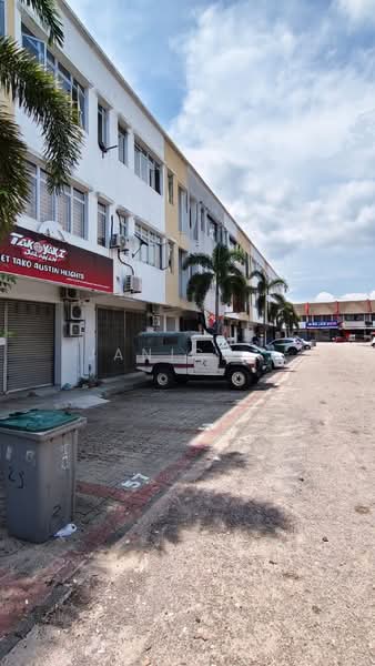 Shop / Office for Sale in Taman Mount Austin (Tebrau) - Janice . - PropertyGuru.com.my