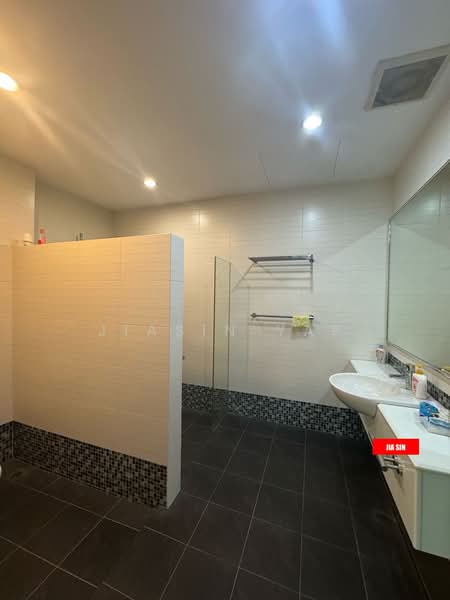 Shop for Rent in George Town (Penang) - Jiasin Yap - Bathroom - PropertyGuru.com.my