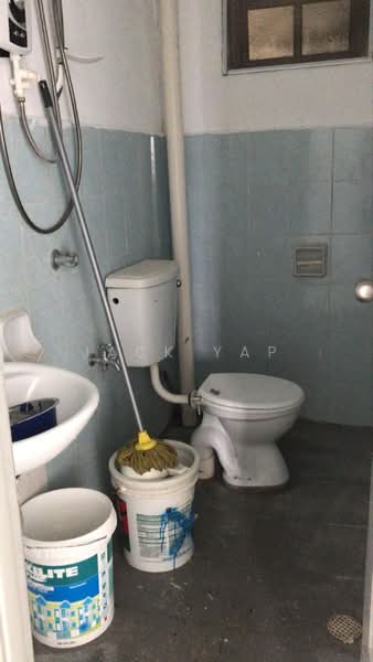 Apartment for Sale at Serdang Villa Apartment - Jack Yap - Bathroom - PropertyGuru.com.my