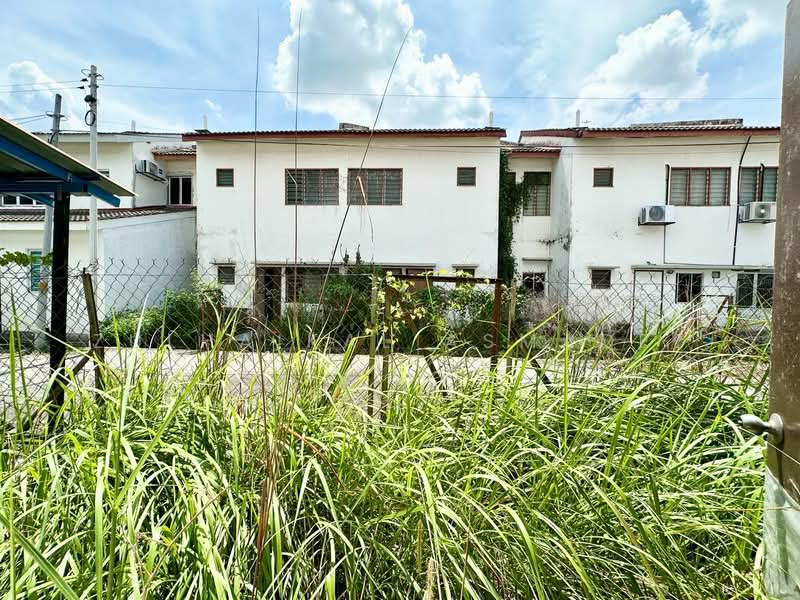 2-storey Terraced House for Sale in Alam Perdana (Puncak Alam) - Zulhaikal Asmadee - Exterior - PropertyGuru.com.my