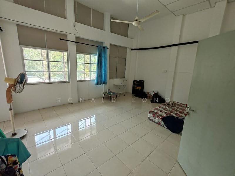 Shop / Office for Sale in Taman Rishah Permai (Ipoh) - Ronald Kong - PropertyGuru.com.my