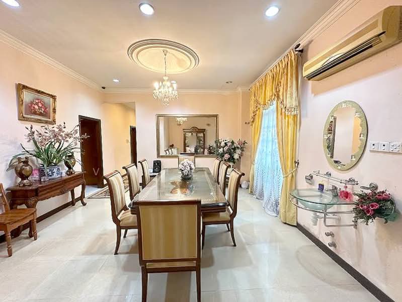 Rumah Banglo untuk Dijual di Seksyen 11 (Kota Damansara) - Vincent Liaw - Dining Room - PropertyGuru.com.my