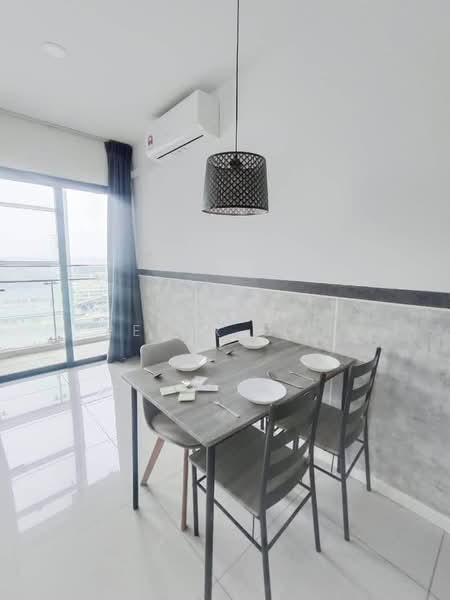 Servis Apartment untuk Dijual di Suasana Iskandar Malaysia - Peter Goh - Dining Room - PropertyGuru.com.my