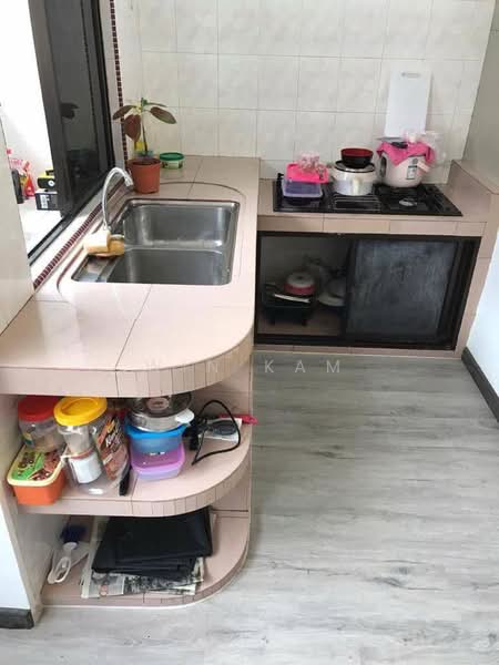 2-storey Terraced House for Sale in Taman Sentosa (Johor Bahru) - Win Kam - Kitchen - PropertyGuru.com.my