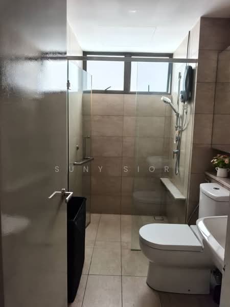 Service Residence for Rent at Senibong Cove - The WaterEdge Residences - Suny Sior - Bathroom - PropertyGuru.com.my