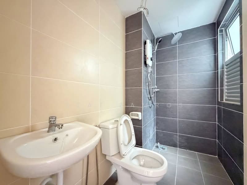 Kondominium untuk Dijual di Aspire Residence - Izzat Zamros - PropertyGuru.com.my