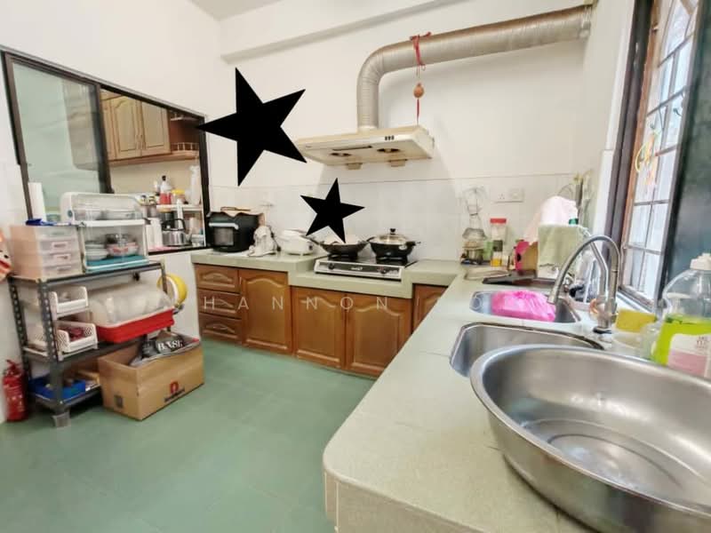 Rumah Teres 2 Tingkat untuk Dijual di Taman Wawasan (Puchong) - Shannon Soo - Kitchen - PropertyGuru.com.my