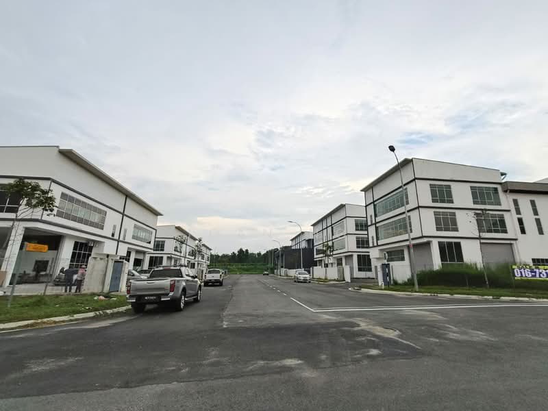 Shop / Office for Sale in Kempas (Johor Bahru) - Joan Ng - Exterior - PropertyGuru.com.my