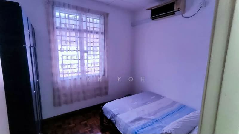 Rumah Teres 2 Tingkat untuk Dijual di Taman Setia Indah (Tebrau) - KK Koh - Bedroom - PropertyGuru.com.my