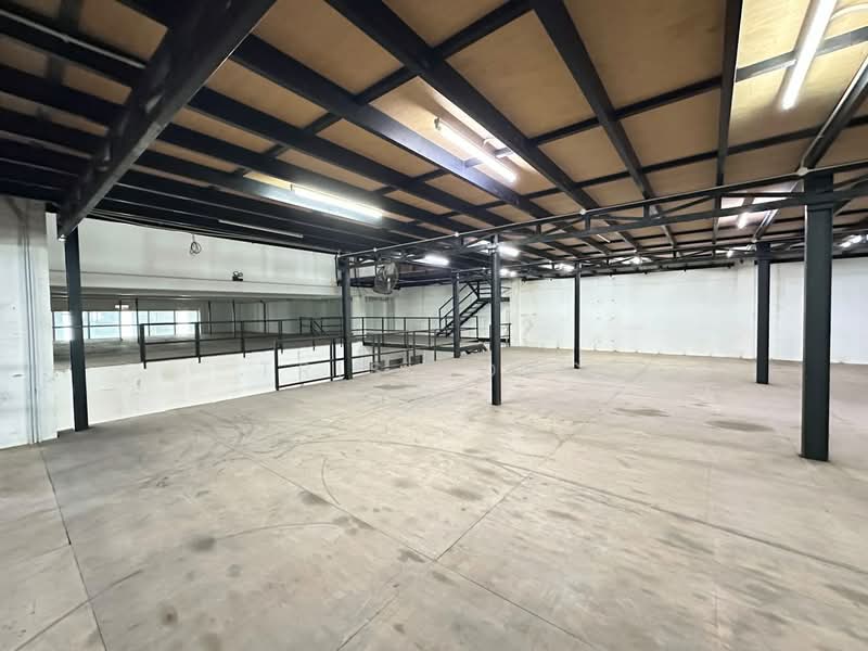 Kilang untuk Dijual di Saujana Rawang (Rawang) - Tris Jong - Interior - PropertyGuru.com.my
