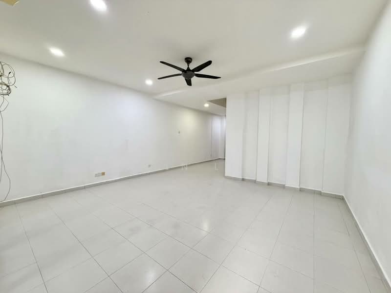 2-storey Terraced House for Sale in Johor Bahru (Johor) - Alan Lee - Living Room - PropertyGuru.com.my