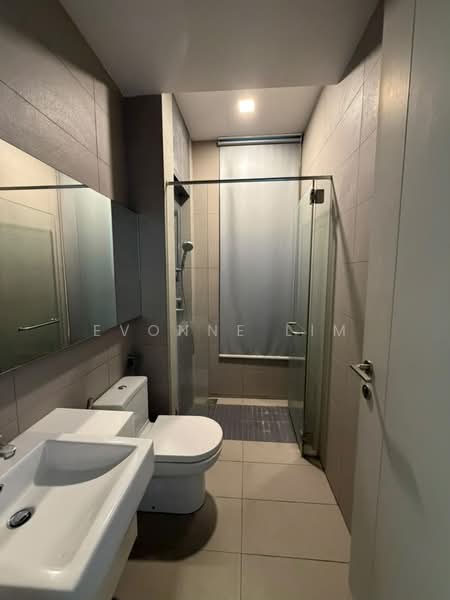 Kondominium untuk Disewa di The Light Collection III - Evonne Lim - Bathroom - PropertyGuru.com.my