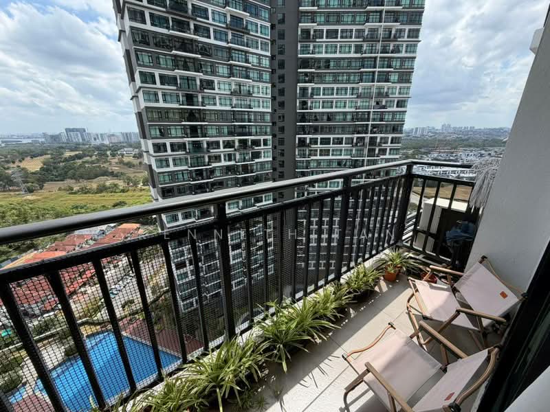 Servis Apartment untuk Dijual di Molek Regency - Kenneth Tan - Balcony - PropertyGuru.com.my