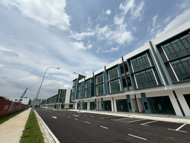 Shop / Office for Rent in Bandar Baru Permas Jaya (Permas Jaya) - Glenn Woo - Exterior - PropertyGuru.com.my