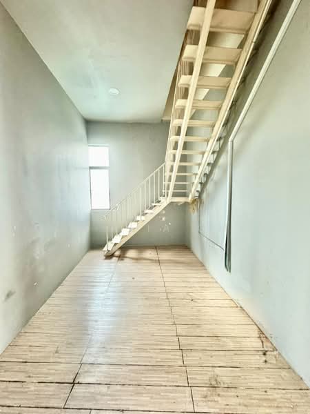 Factory for Sale in Bukit Jelutong (Shah Alam) - Nur Alia Omar - Interior - PropertyGuru.com.my