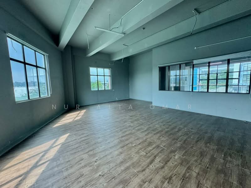 Factory for Sale in Bukit Jelutong (Shah Alam) - Nur Alia Omar - Interior - PropertyGuru.com.my