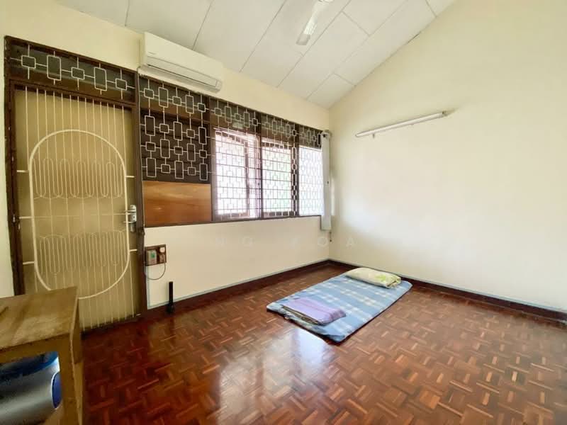 Rumah Berkembar untuk Dijual di Pantai Jerejak (Bayan Lepas) - Ping Koay - Bedroom - PropertyGuru.com.my