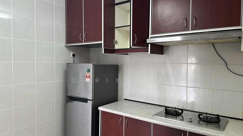 Pangsapuri untuk Disewa di South Bayu Residence (Bayu 2) - Chrix Soo - Kitchen - PropertyGuru.com.my