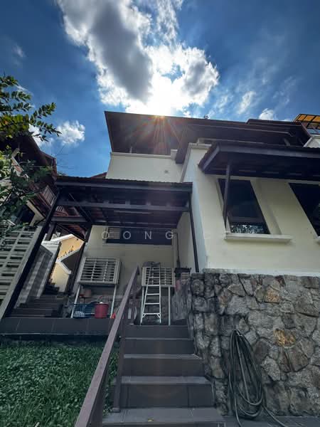 Rumah Banglo untuk Dijual di Bukit Persekutuan (Bangsar) - Yoong CF - PropertyGuru.com.my