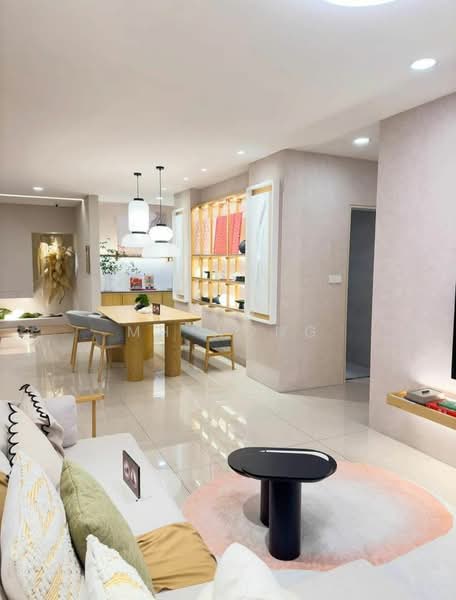 Kondominium untuk Dijual di RV2 Residence (Riverville Residences 2) - MH Wong - Living Room - PropertyGuru.com.my
