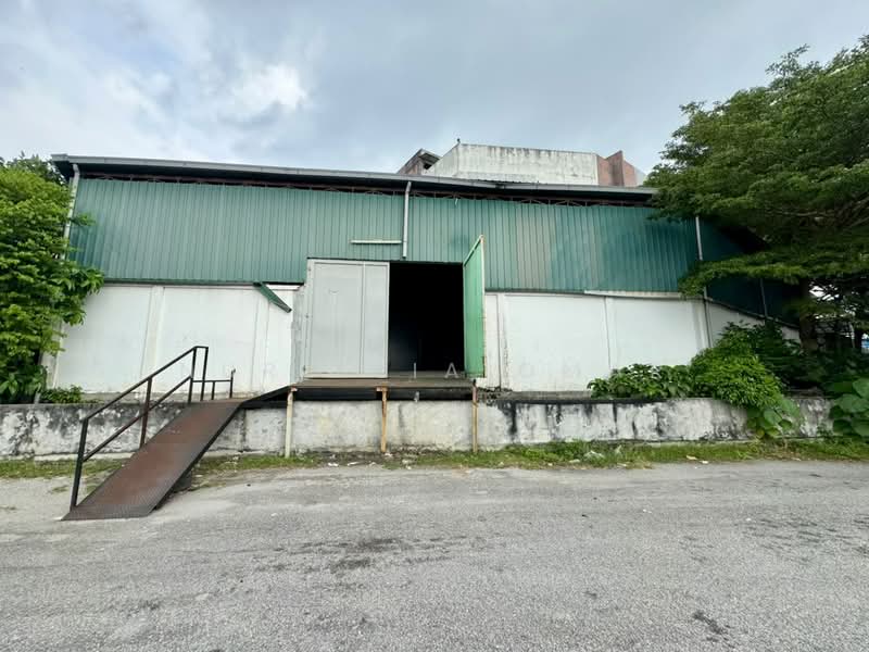 Factory for Rent in Bukit Jelutong (Shah Alam) - Nur Alia Omar - Exterior - PropertyGuru.com.my