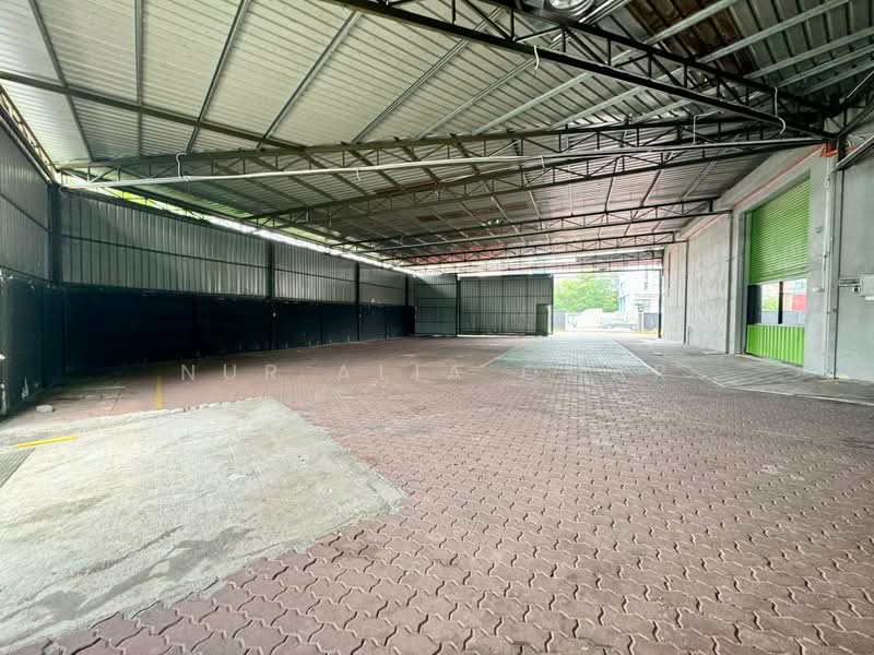 Factory for Rent in Bukit Jelutong (Shah Alam) - Nur Alia Omar - Interior - PropertyGuru.com.my