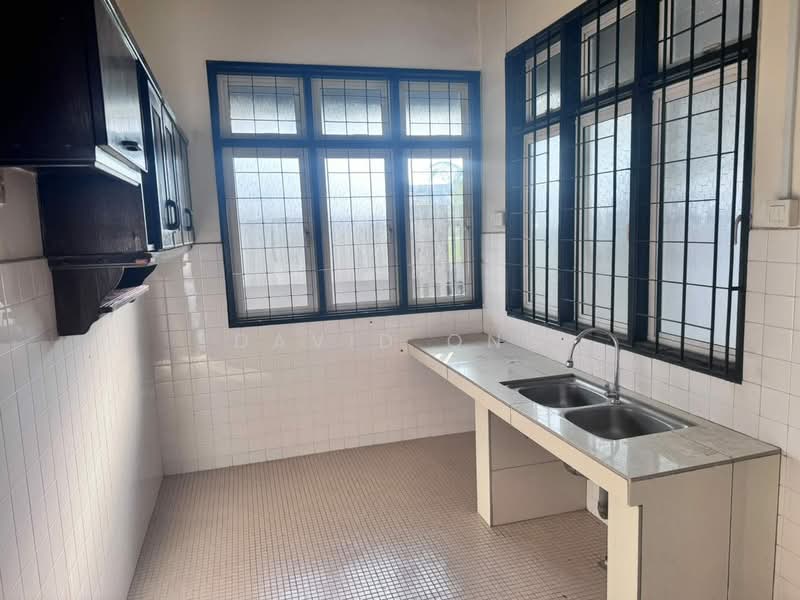 Rumah Teres 1-Tingkat untuk Dijual di Taman Daya (Johor Bahru) - David Ong - Kitchen - PropertyGuru.com.my