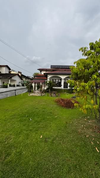 Bungalow for Sale in Pantai (Kuala Lumpur) - Yoong CF - PropertyGuru.com.my