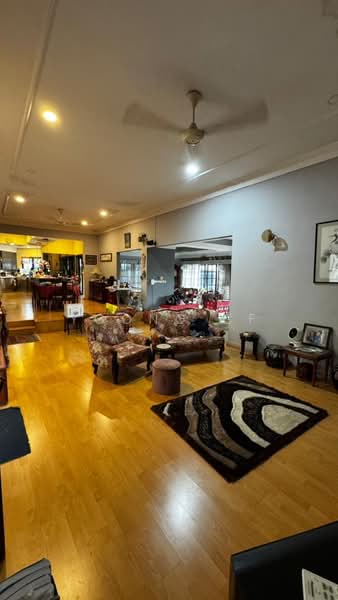 Bungalow for Sale in Pantai (Kuala Lumpur) - Yoong CF - PropertyGuru.com.my