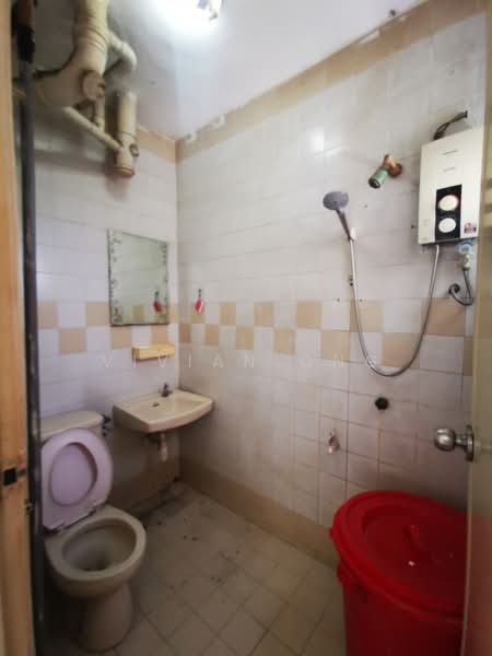 Condominium for Sale at Kuchai Brem Park 1 - Vivian Ong - Bathroom - PropertyGuru.com.my