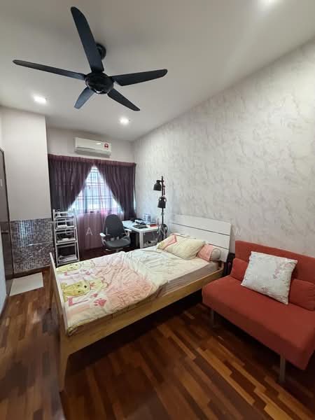 Rumah Teres 2.5 Tingkat untuk Dijual di Bandar Utama 6 (Bandar Utama) - Calvin Law - PropertyGuru.com.my
