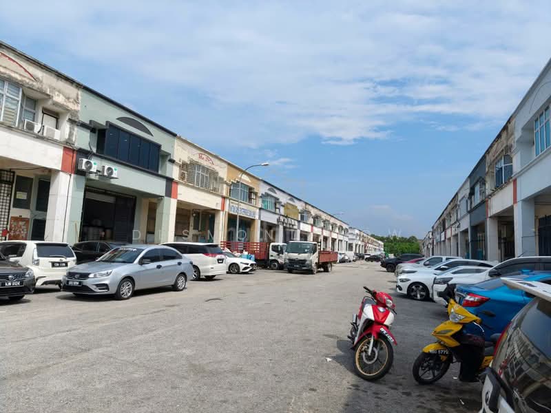 Terrace Factory for Rent in Taman Industri Balakong Jaya (Balakong) - Desmond Low - Exterior - PropertyGuru.com.my