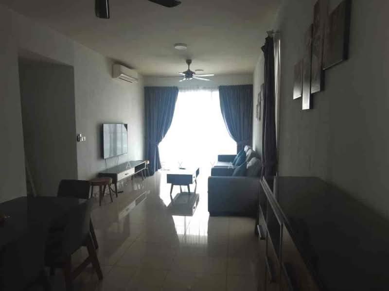 Kediaman Servis untuk Dijual di LakePark Residence @ KL North - Alex Yap - Living Room - PropertyGuru.com.my