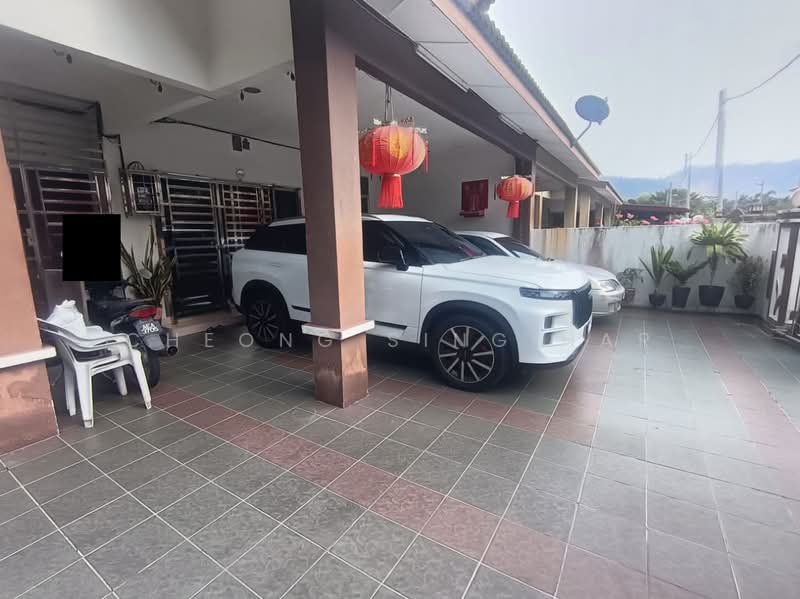 2-storey Terraced House for Sale in Lumut (Perak) - Cheong Sing Har - Exterior - PropertyGuru.com.my