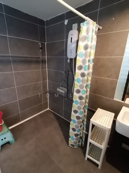 Servis Apartment untuk Disewa di Empire Damansara - Tom Lee - Bathroom - PropertyGuru.com.my